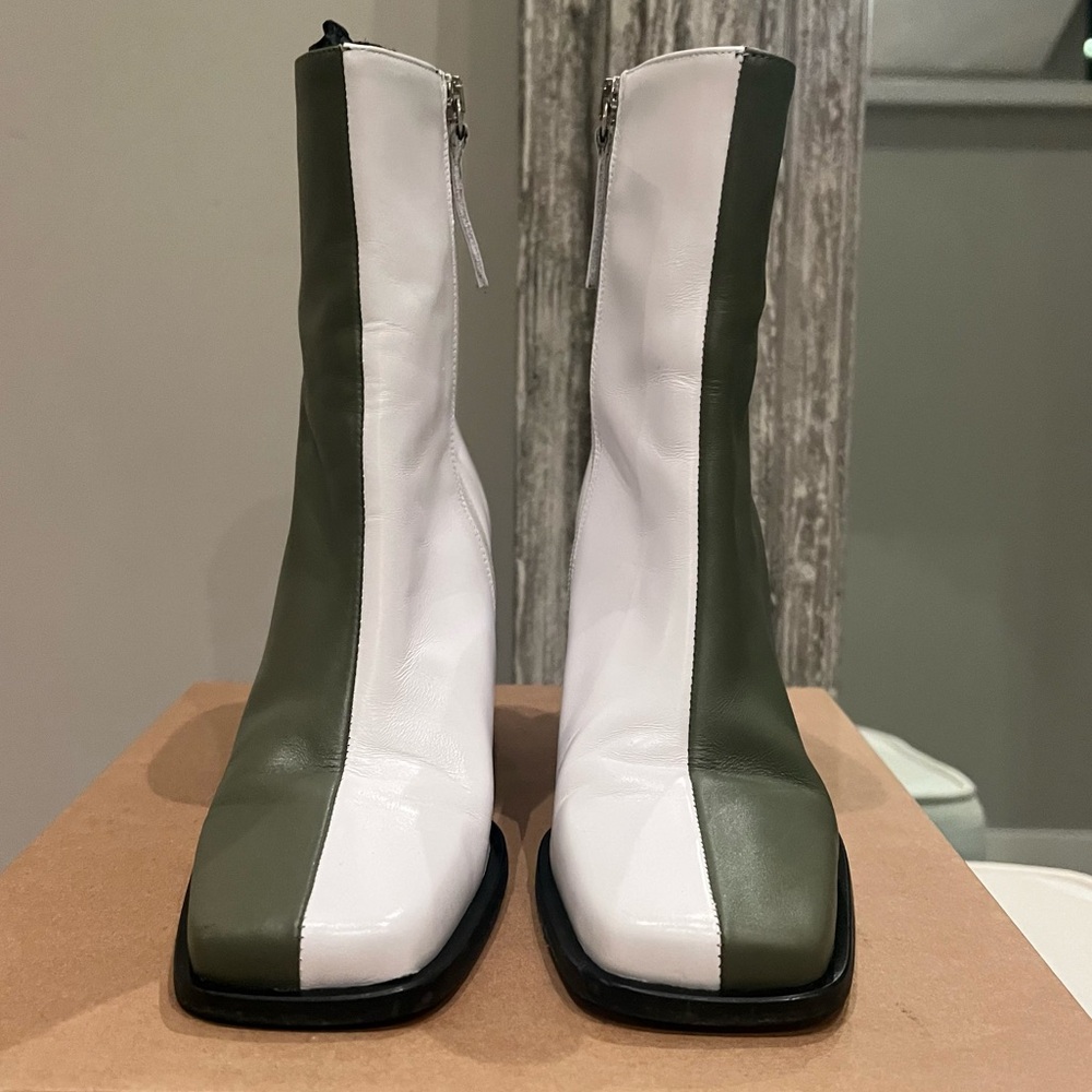 ALOHAS Two-Tone Heeled Boots in Olive and White with original box size 38